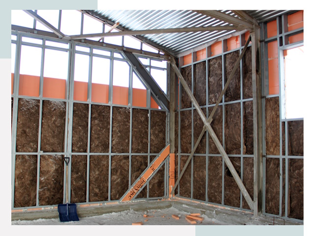 Утепленные ангары в Холмске