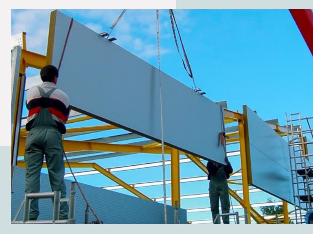 Монтаж сэндвич-панелей в Холмске от 616 руб.