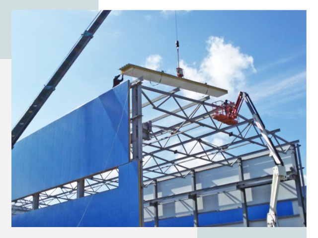 Монтаж сэндвич-панелей в Холмске